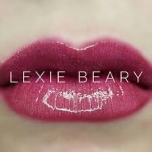 Lipsense by Senegence. Shade: Lexie Bear-y. NWT.